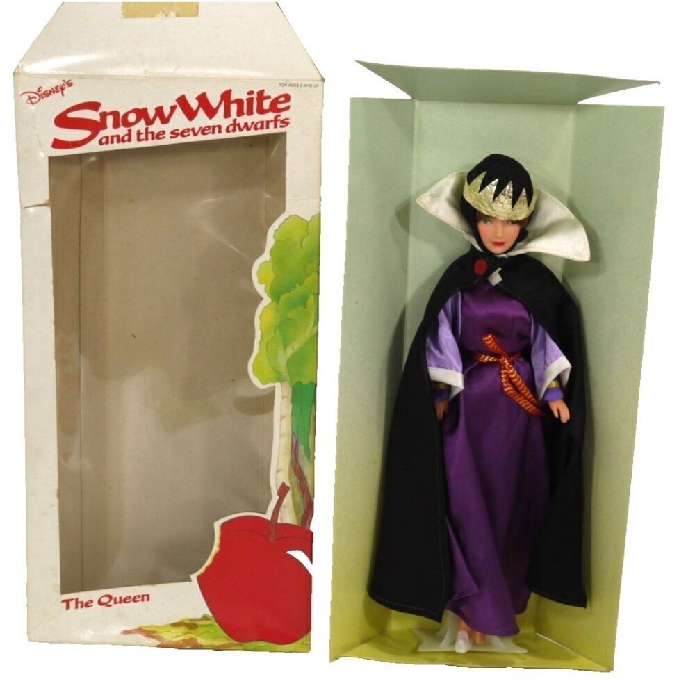 Vintage DISNEY Snow White & the Seven Dwarfs THE QUEEN 11.5" doll BOX IS DAMAGED